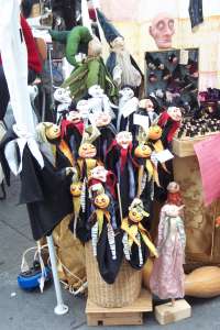 Xtrallusion photo gallery of Italy. Photos, pictures, images and photographs of the Italian Rivieras, the Italian Lakes, the Italian Alps, the Cinque Terre, the Amalfi coast and some of the most beautiful corners of Italy. Plus photos of Italian cities such as Pisa, Milan, Genoa and Rome.